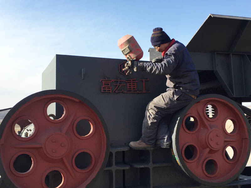 移动草莓视频在线免费站