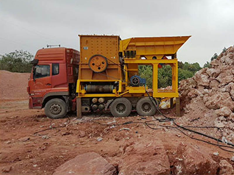 简易移动草莓视频在线免费站